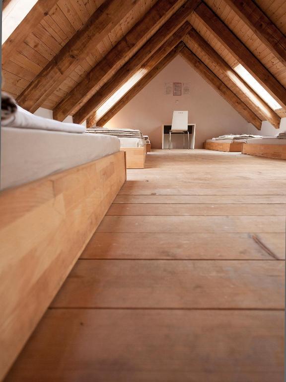 Hostel Situla Novo Mesto Szoba fotó