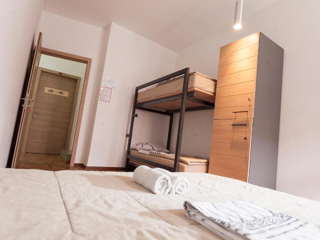 Hostel Situla Novo Mesto Szoba fotó